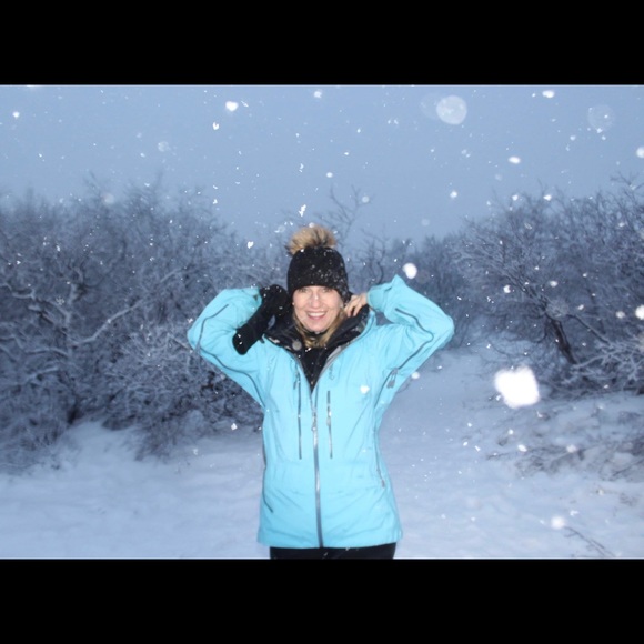 Meet your Posher, Monika - Picture 1 of 1